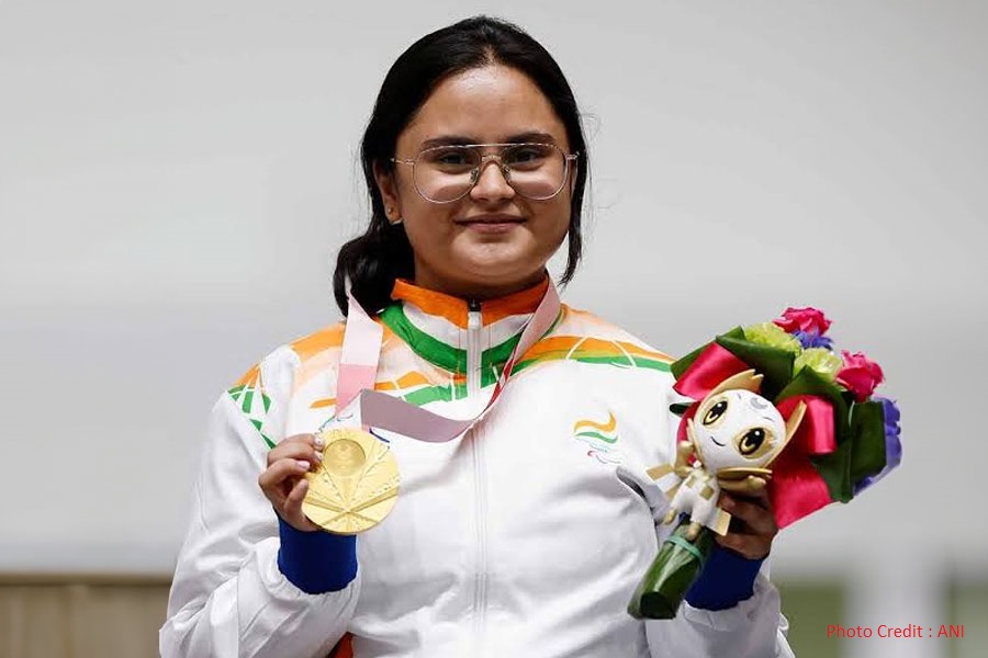 Paris Paralympics 2024  Avani Lekhara First Gold Medal wins for India in Women's 10m Air Rifle